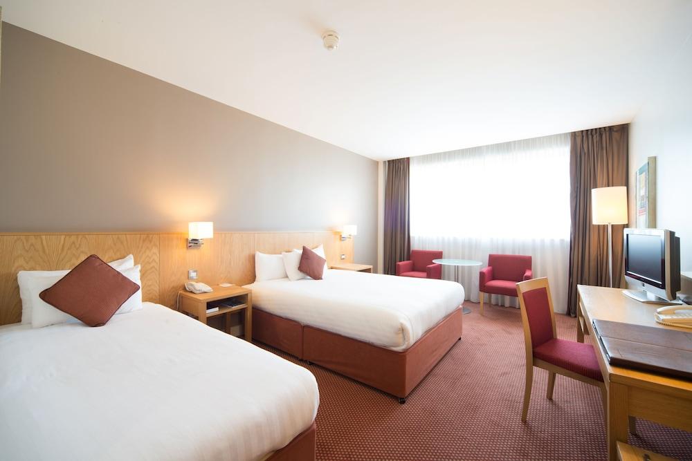 Citynorth Hotel & Conference Centre Gormanston ภายนอก รูปภาพ
