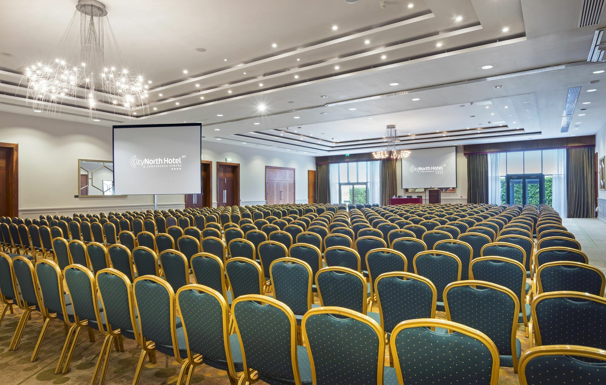 Citynorth Hotel & Conference Centre Gormanston ภายนอก รูปภาพ